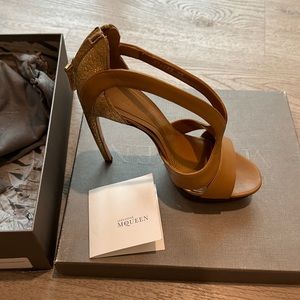 Sexy alexander mc queen heels , slick elegant and sexy , original box  bag ,
